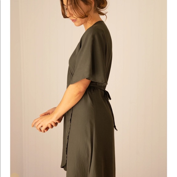 NWT Eco Friendly Black Tasi Travels TENCEL Wrap dress - Picture 3 of 10